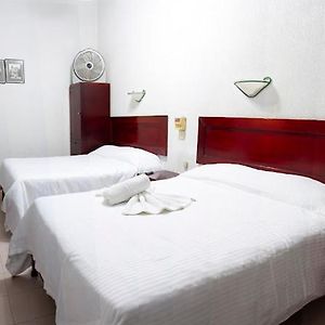 Habitación Triple Básica
